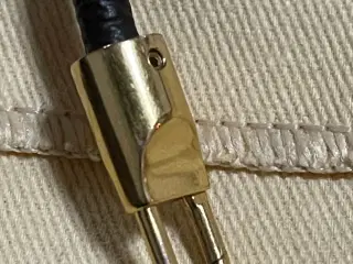 Nyt lækkert LOUIS VUITTON armbånd