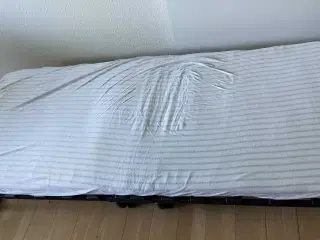 Gæsteseng fra Ikea