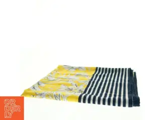 Mønstret tørklæde fra Pr&#232;cis (str. 135 x 137 cm)