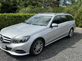 Mercedes-Benz e220 blue line