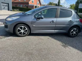 peugeot 207.1.6.diesel vægtafgift 1/2. kr.1320 Nys