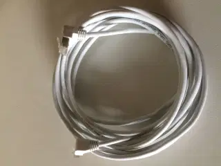 Netværkskabel  5 m hvid, Nyt, vinklet stik