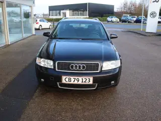 Audi A4 1,8 T 163 S-line Avant