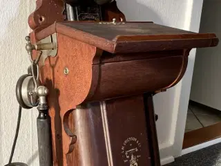 Gammel Telefon fra L M Ericsson Stockholm