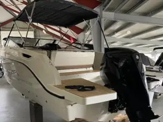 Quicksilver 755 Cruiser med F175 Mercury V6