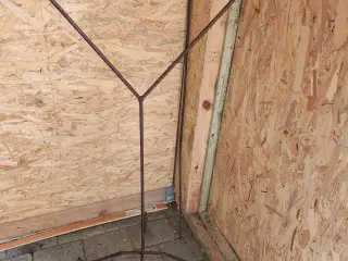 Stort Hjerte I jern med fod 