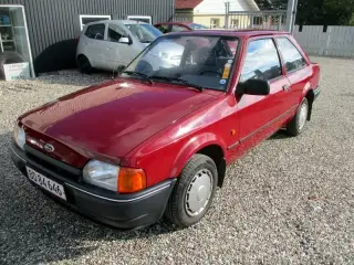 Ford Escort 1,3 CL