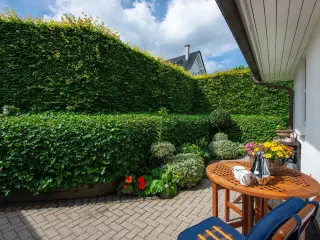 Luksus cafésæt i teak fra TGFC