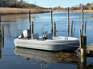 God tur/fiske båd
