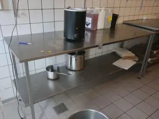 Rustfrit bord