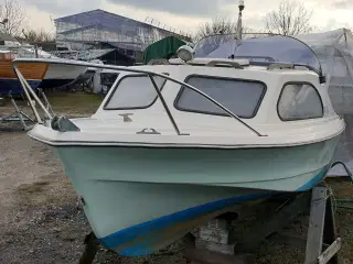 Shetland 535 motorboat