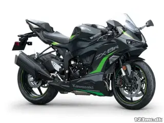 Kawasaki ZX6R 636