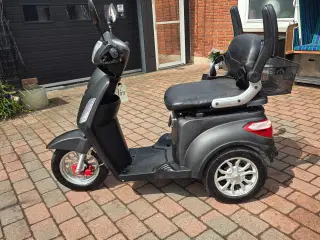 3 hjulet LM Move 25 kmh med nummerplader