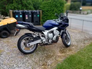 Yamaha FZ6S 98Hk 4700km