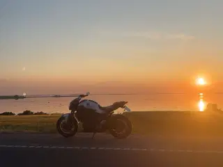 Motorcykel Yamaha MT-07