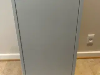 Hvidt IKEA skab 35 x 25 x 70
