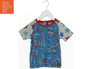 T-shirt med bil- og stjernemotiv fra Molo (str. 98)
