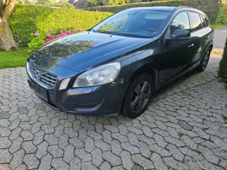 Volvo V60 2,0 D3 163 Momentum aut.