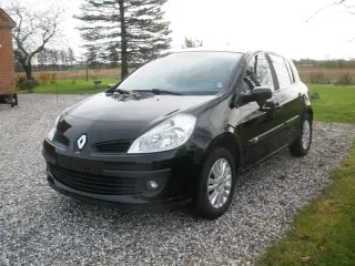 Renault Clio 1,4I 5 dørs