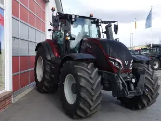 Valtra T235 Direct Også en på lager med front Pto