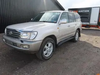 VAREBIL, TOYOTA