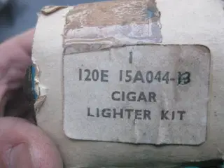 Ford Consul Corsair cigarette light sæt