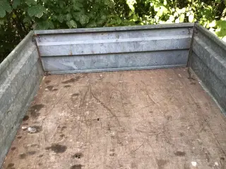 Variant trailer
