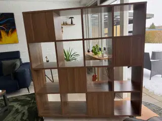 Rumdeler (NY PRIS) med 16 rum på hjul