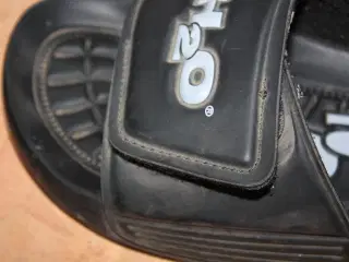 Badesandaler / H2O dapper str. 34
