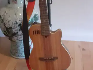 Godin multiuke koa ukulele