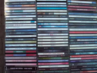 850 POP/ROCK/KLASSISKE CDer sælges stykvis….      