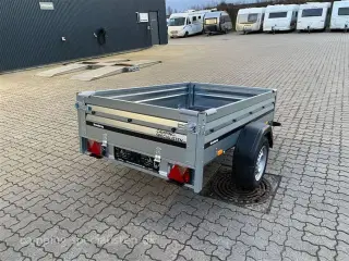 2024 - Brenderup 2205 S UB   Model 2205 er ideél til dig der ønsker en holdbar trailer