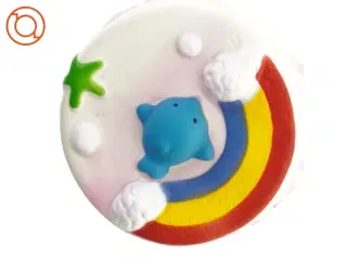 Squishmallow kage fra Ok (str. 12 x 6 cm)