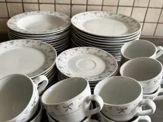 Kaffe/spisestel til 10 pers