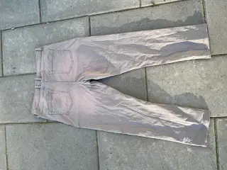 Jeans med stræk 