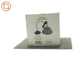 ny Glas lampe fra Living And More (str. 23 x 22,5)