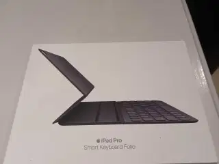 Ipad smart keyboard folio