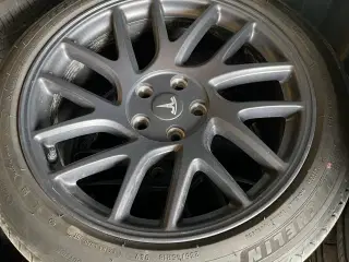 Originale Tesla 3 hjul 