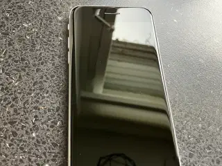 iPhone 2Gen (SE2020)