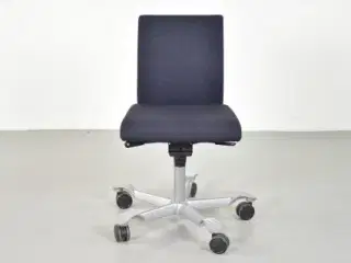 Häg h04 credo 4200 kontorstol med sort/blå polster