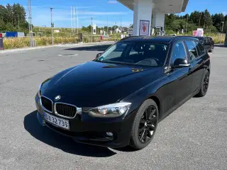 BMW 33Od touring steptronic