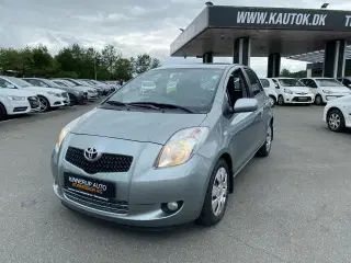 Toyota Yaris 1,4 D-4D Linea Terra 90HK 5d