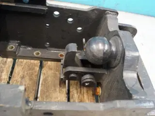 New Holland T8.380 Kugletræk 84583171