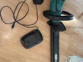 Batteri hækkeklipper med lader