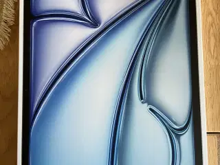 iPad Air 13” (M3) 256 GB Cellular