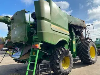 John Deere S670i Sælges i dele/For parts 