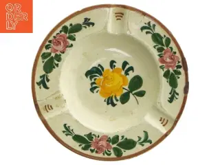 Askebæger med blomstermønster (str. Ø 16 cm)