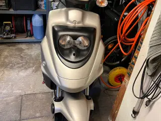Scooter 4 T     Hot 50 / MotoCR