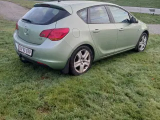 Opel Astra 1.7 cdti 