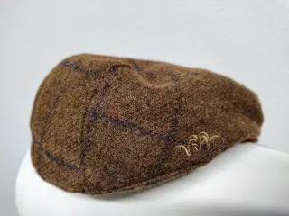 Blaser tweed cap 